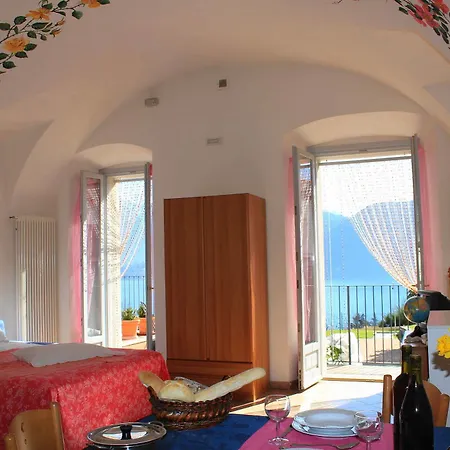 Lejlighedshotel Celeste View 4*
