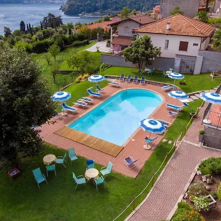 Celeste View Lejlighedshotel