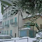 Hotel apartamentowy Celeste View 4*
