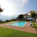 Hotel apartamentowy Celeste View Mezzegra