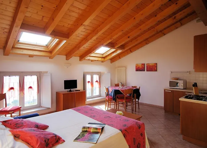 Hotel apartamentowy Celeste View 4*