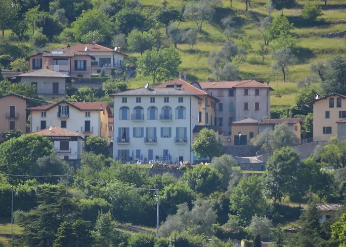 Celeste View 4* Mezzegra