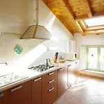 Celeste View Меццегра