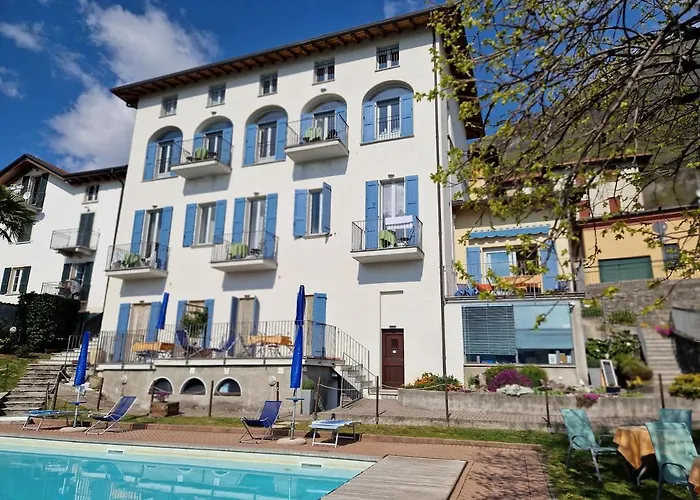 Celeste View Апарт-отель Меццегра